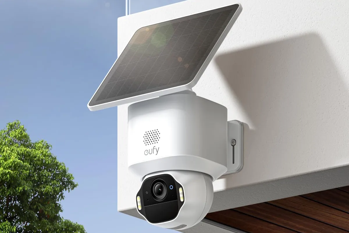Best Home Security Cameras for Apartments and Houses