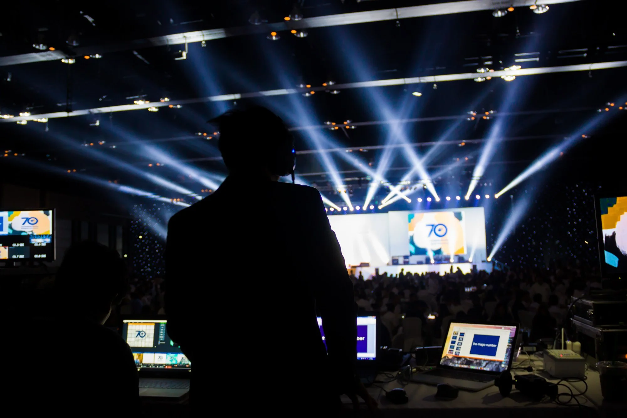 Corporate Audio Visual Services to Elevate Your Corporate Celebrations